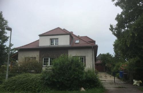 Biesdorf Apartment | Biesdorf-verkehrsgünstig und ruhig