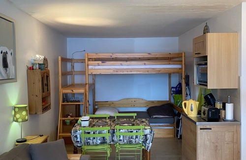 Villard-de-Lans Apartment | Big and pleasant studio full south 34 m2 at the foot of the slopes with parking place