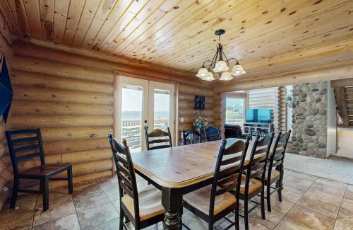 Harbor Village House | Big Bear Cabin