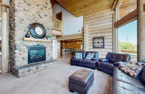 Harbor Village House | Big Bear Cabin