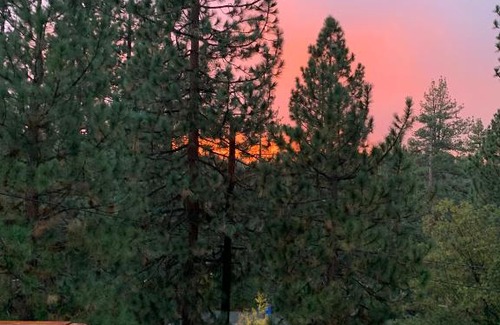 Fawnskin House | Big Bear Hillside Cabin