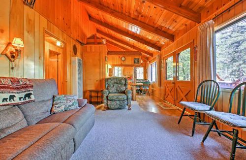 Fawnskin House | Big Bear Lake Cabin with Deck about 7 Mi to Ski Slopes!