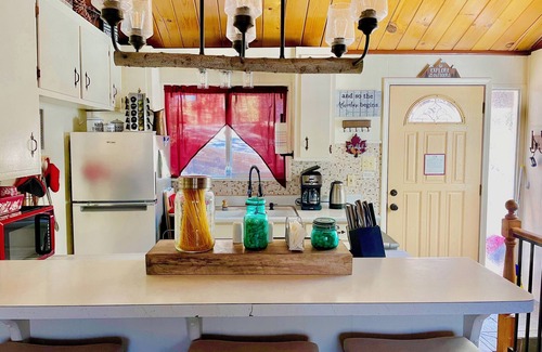 Upper Moonridge Cabin | Big Bear Moonridge Cabin