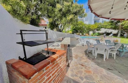 La Fonda House | Big Beautiful Plaza Del Mar Home 6 Bedrooms 5.5 Bathrooms, 9 Beds.