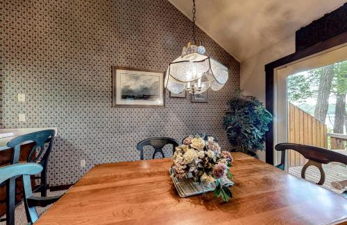 Lake Harmony House | Big Boulder Lake Townhome
