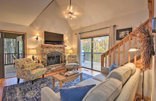 Big Canoe House | Big Canoe Cabin with Mountain View, Hiking and Lake!
