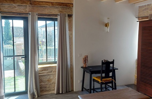 Lacrost House | Big cottage in south Burgundy