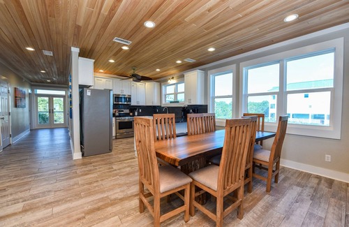 Plantation House | Big Daddy's Beach House