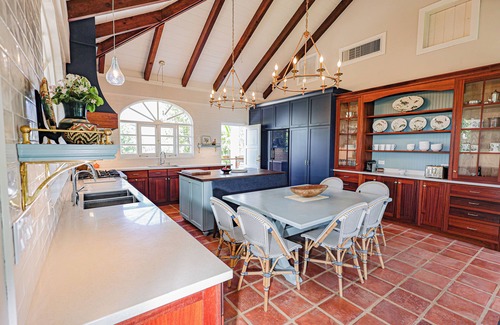 Hope Town Villa | Big Hill - a luxurious haven that will not disappoint, View Sunrise, Dock