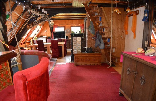 Bad Rippoldsau-Schapbach House | Big holiday home on two levels, appr. 73 sqm, rustic furniture
