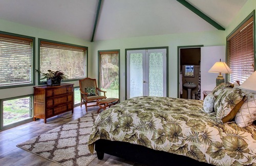 Keaau House | Big Island Bali Hideaway 2 Bedroom Home by Redawning