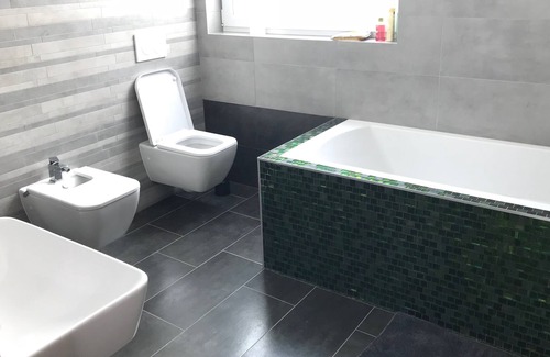 Inner City Budapest Apartment | Big Premium Renovated Penthouse At the Heart of District 5, Balcony & Elevator