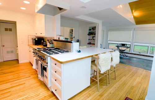 Princeton House | Big Private Home With Giant Yard Near University