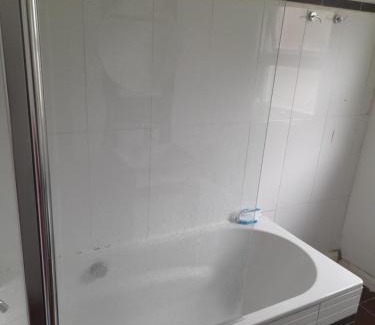 Crofton Park House | big room with free parking