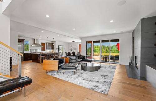 Ellison Bay House | Big Sky Ellison Bay Retreat with Private Hot Tub & In-Home Movie Theater