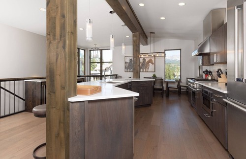 Powder Ridge Ski Chalet | Big Sky Vacation Rentals: Homestead 16 Claim Jumper