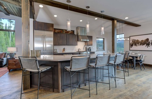 Powder Ridge Ski Chalet | Big Sky Vacation Rentals: Homestead 12 Claim Jumper