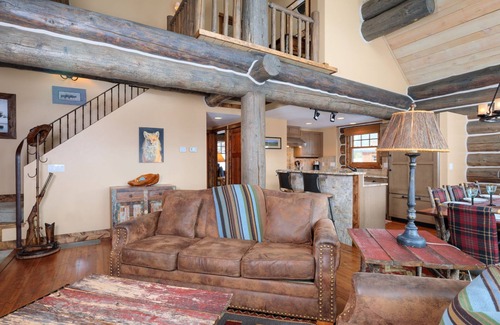 Powder Ridge Cabin | BIg Sky Vacation Rentals: PR Manitou 15