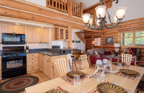 Powder Ridge Cabin | Big Sky Vacation Rentals: PR Moose Ridge 1