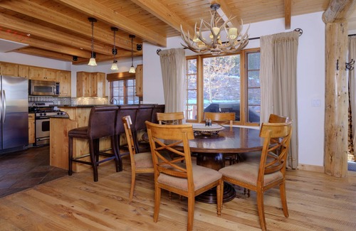 Big Sky Ski Chalet | Big Sky Vacation Rentals: Coyote Bluff