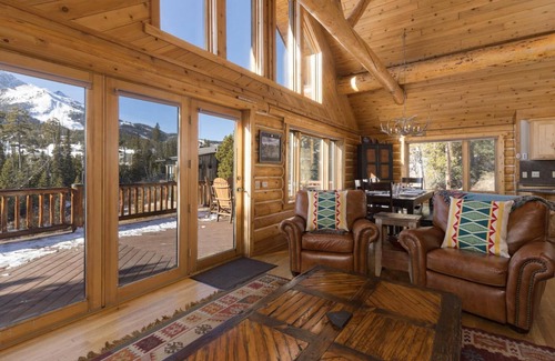 Big Sky House | Big Sky Vacation Rentals: MVC Cardinal Sanctuary - Pet Friendly!