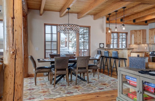 Big Sky Ski Chalet | Big Sky Vacation Rentals: MMH 4 Harvest Moon
