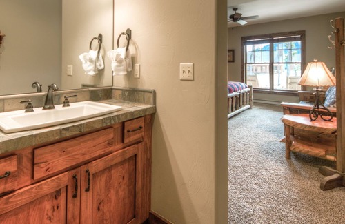 Powder Ridge Cabin | Big Sky Vacation Rentals: PR Oglala 4B