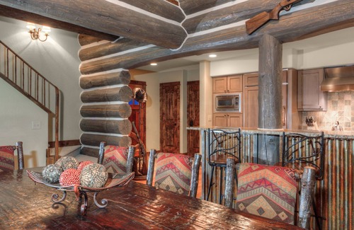 Powder Ridge Cabin | Big Sky Vacation Rentals: PR Manitou 1