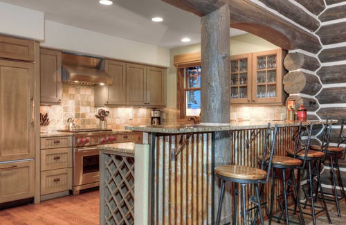 Powder Ridge Cabin | Big Sky Vacation Rentals: PR Manitou 1