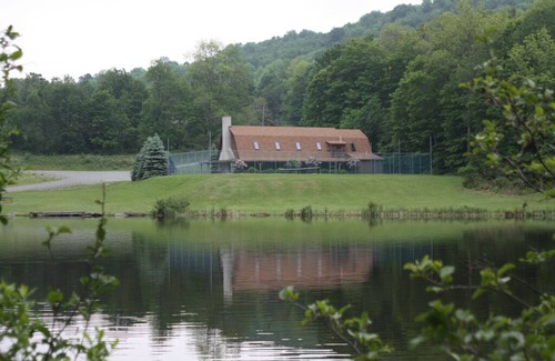 Union Dale House | Big Time Recreation And Entertainment Within A Few Miles Of Elk Mountain