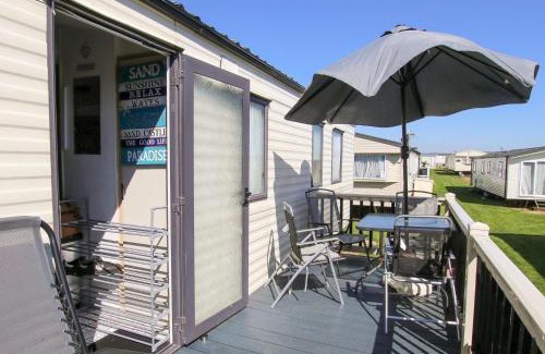 Dymchurch Apartment | Big2vacation2 Exclusive at new beach caravan park