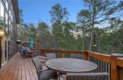 Broken Bow Cabin | Bigfoot's Bend 4 Bedroom Cabin by Redawning