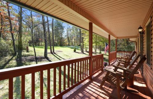 Logan House | Bigfoot's Hideout - A Hocking Hills Escape