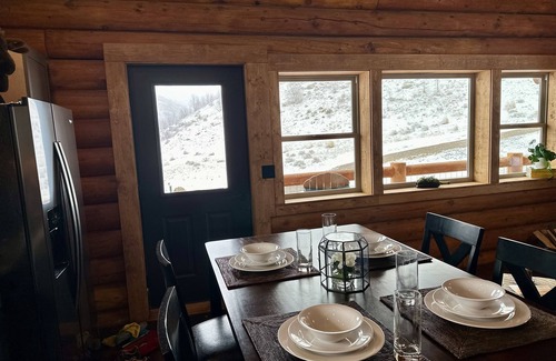 Madison County Cabin | Bigger Bear Cabin by Madison River in Southwest MT sleeps 6