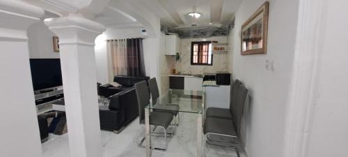 Kerr Serign Apartment | Bijilo Comfort Residence