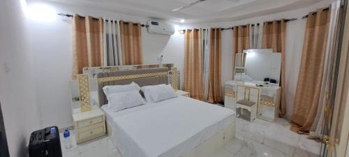 Kerr Serign Apartment | Bijilo Comfort Residence