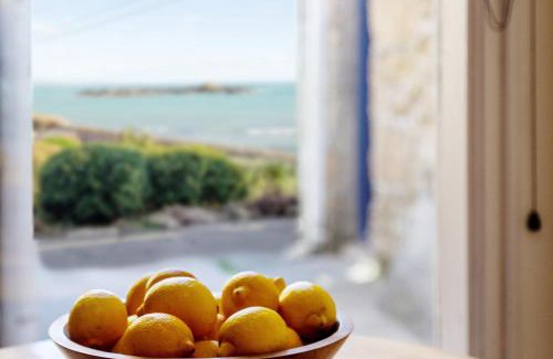 Mousehole House | Bijou Bolthole