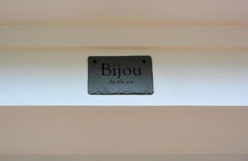 San Juan House | Bijou by the Sea