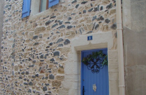 Caux House | Bijou de Soleil- Jewel of the Sun (a holiday home near Pezenas)