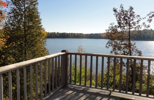 Powell House | Bike, Hike, and Swim, Right From This Stunning House