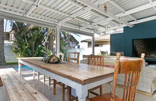 Melkbosstrand House | Bikini's and Martini's Villa