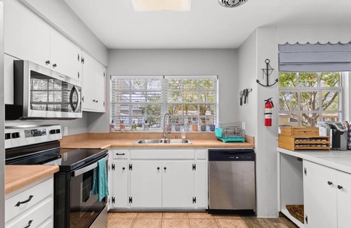 Temple Crest House | Billiard Room & Inviting Pool-Perfect Home Retreatnn