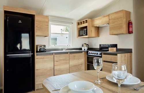 Great Billing Ski Chalet | Billing Aquadrome Holiday Park Silver 3 Bed Caravan CD25