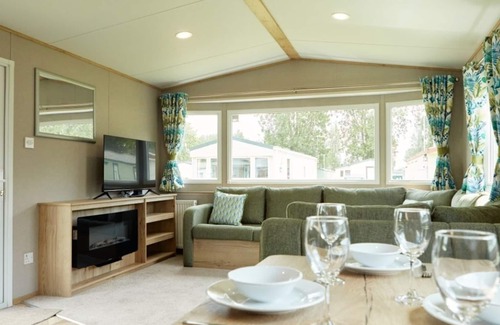 Great Houghton Ski Chalet | Billing Aquadrome Holiday Park Silver 3 Bed Caravan HW90