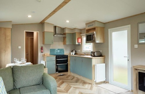 Great Billing Ski Chalet | Billing Aquadrome Silver 3 Bed Caravan KM35