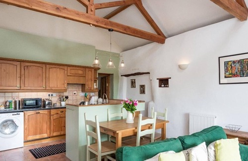 Holsworthy Cottage | BILLY'S BARN, pet friendly, character holiday cottage in Bradworthy