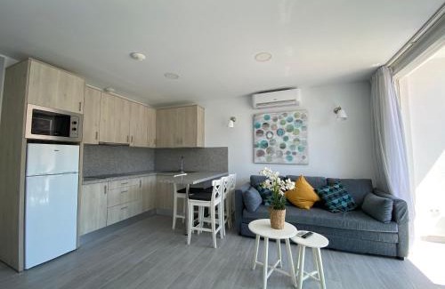 Lomo Quiebre Apartment | Billy's Marina 360 with pool access