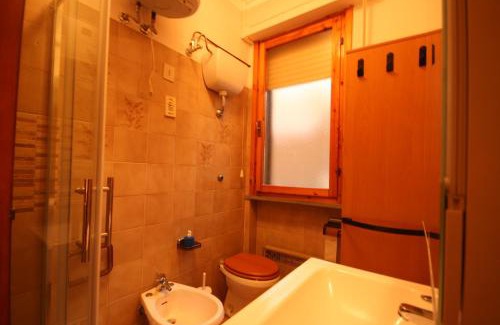 Castagneto Carducci Apartment | Bilocale con terrazza e vista mare