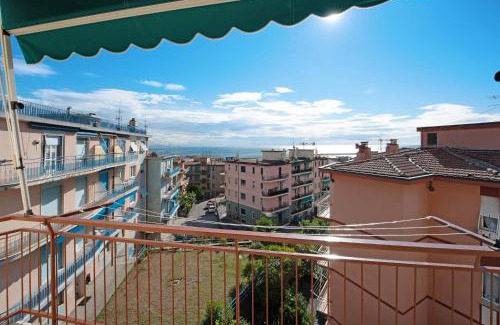 Varazze Apartment | Bilocale Corosu con 2 balconi