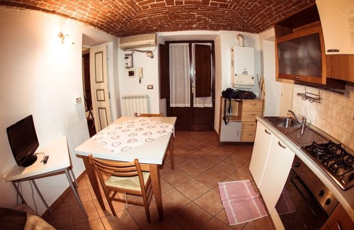 Historic Centre Apartment | Bilocale Mattone